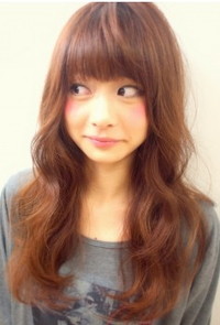 2013　夏　福岡で人気の髪型はカジュアルでエアリーなヘアスタイル