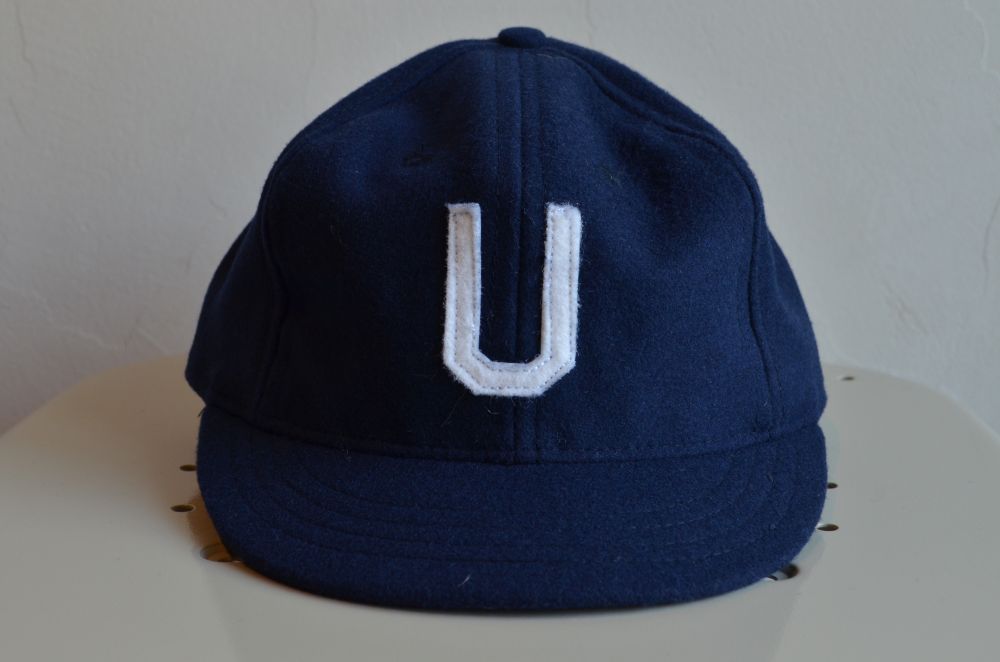 UNIVERSAL PRODUCTS×EBBETS FIELD UMPIRE CAP | City Lights VOICE